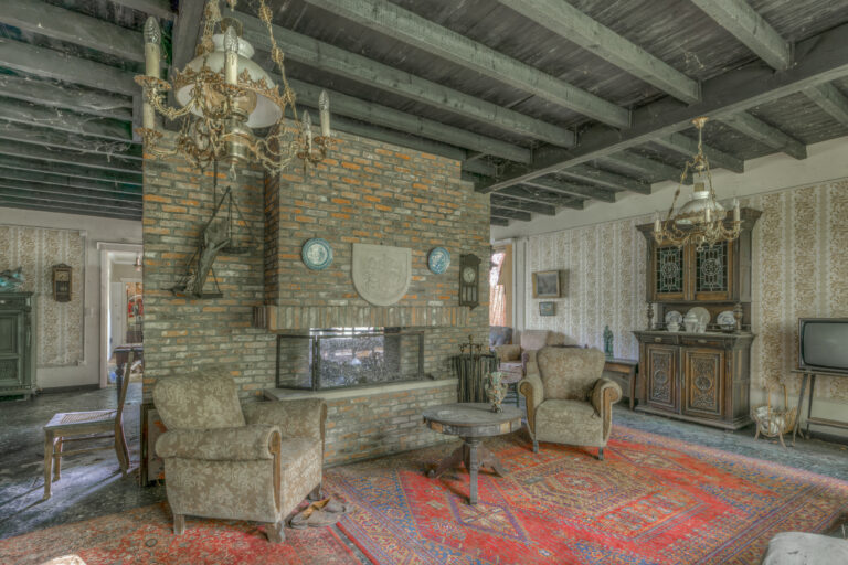 Maison Limmi Wohnzimmer mit Kamin
